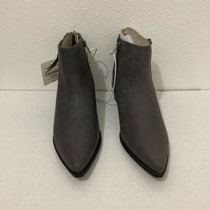 Worthington Women’s Gray Booties Brookdale Block Heel Boots Memory Foam Size 7.5